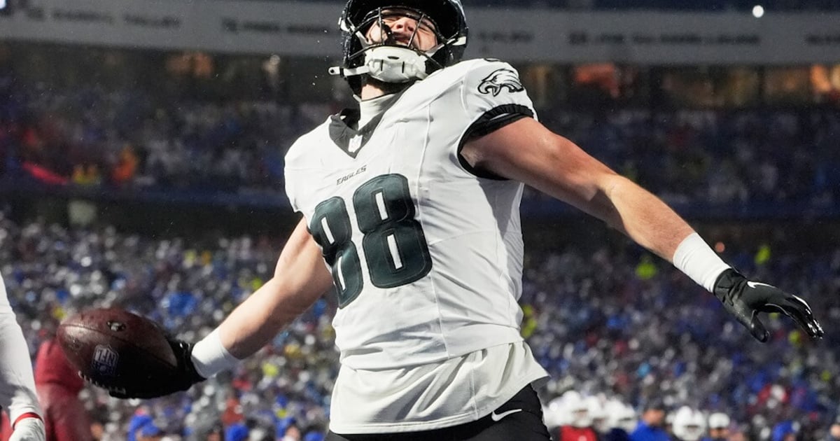 2026 NFL DFS: Monday Night Football Plays