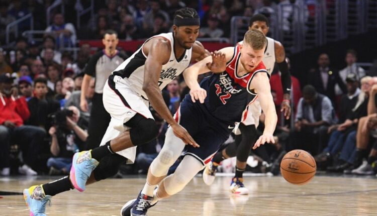 fantasy basketball waiver wire Davis Bertans NBA DFS-min