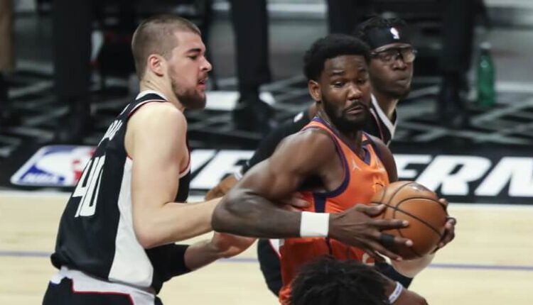 Deandre Ayton fantasy basketball center sleepers