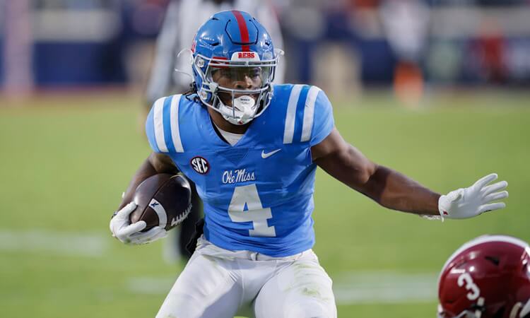 College Fantasy Football Rankings 2022: Top Prospects, Draft